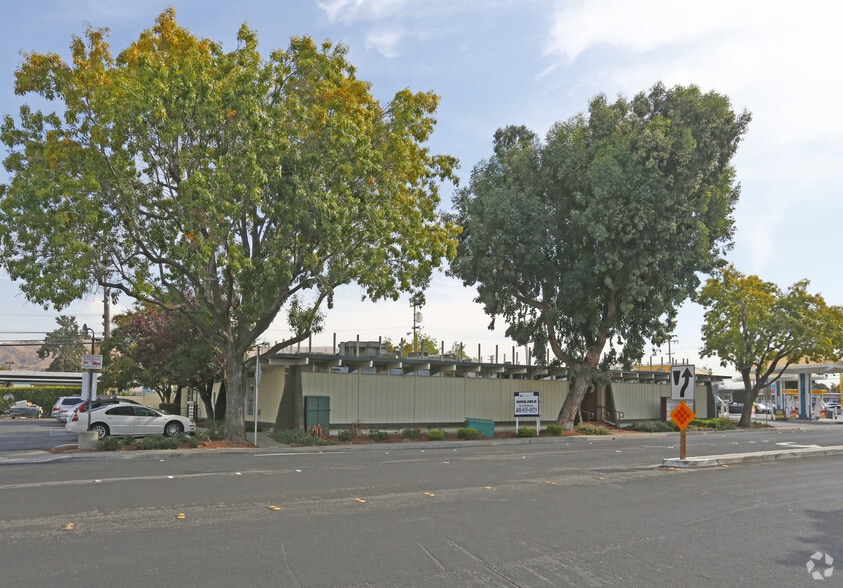 More Photos Of 40 N Park Victoria Dr, Milpitas Medical For Lease