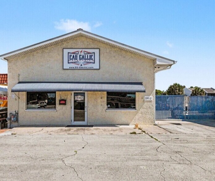 Primary Photo Of 2010-2012 Aurora Rd, Melbourne Service For Lease