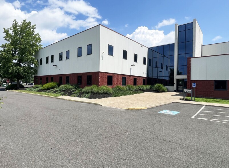 Primary Photo Of 310 George Patterson Blvd, Bristol Office For Sale
