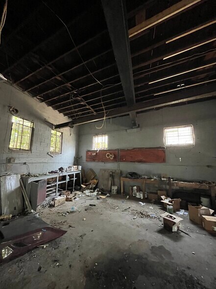 More Photos Of 5412 Buffalo, Jacksonville Industrial For Lease