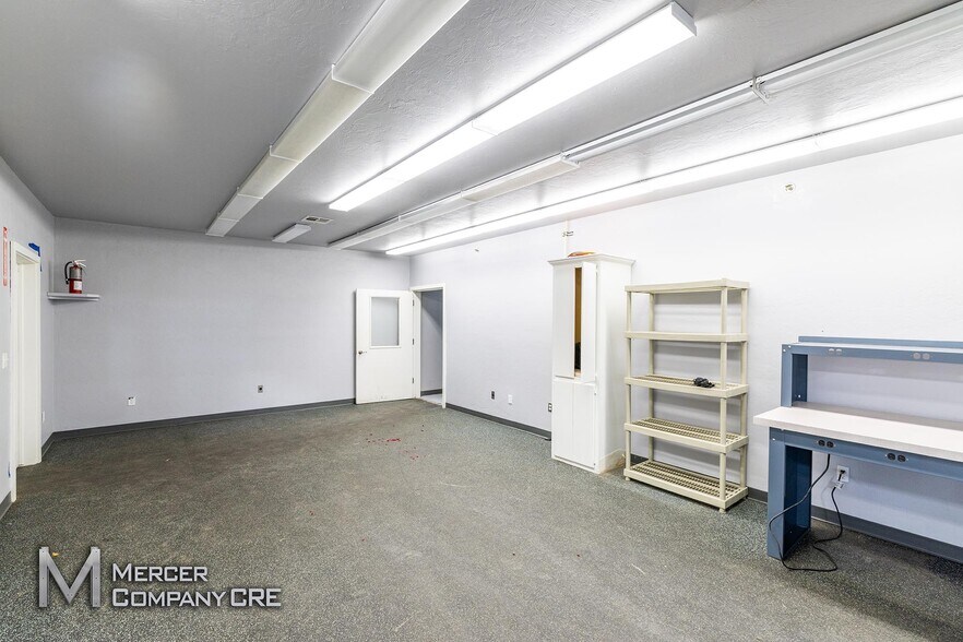 More Photos Of 3300 N Santa Fe Ave, Oklahoma City Warehouse For Sale