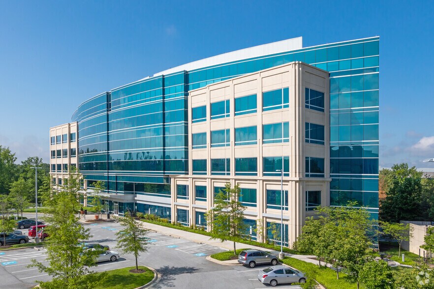 More Photos Of 300 Sentinel Dr, Annapolis Junction Office For Lease