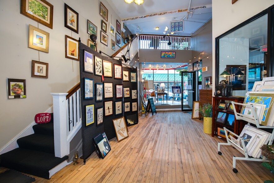 More Photos Of 112 Main St, Putnam Storefront Retail Office For Lease