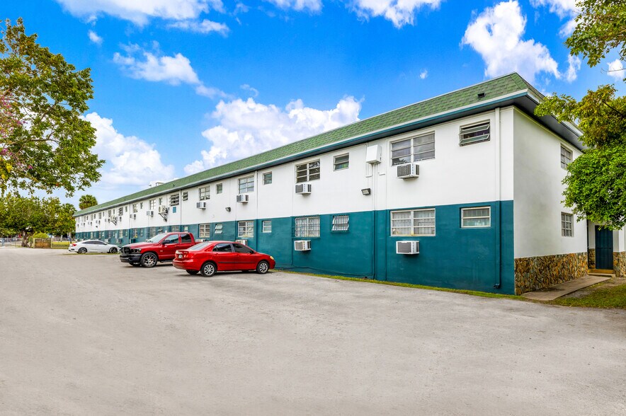 More Photos Of 2629 NW 17th Ave, Miami Apartments For Sale