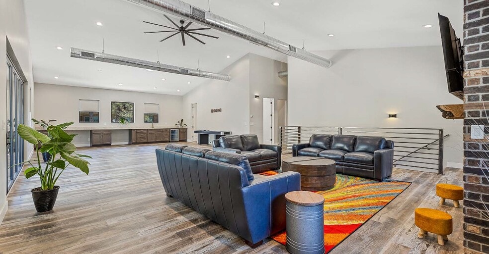 More Photos Of 3295 S Gila Dr, Flagstaff Specialty For Sale
