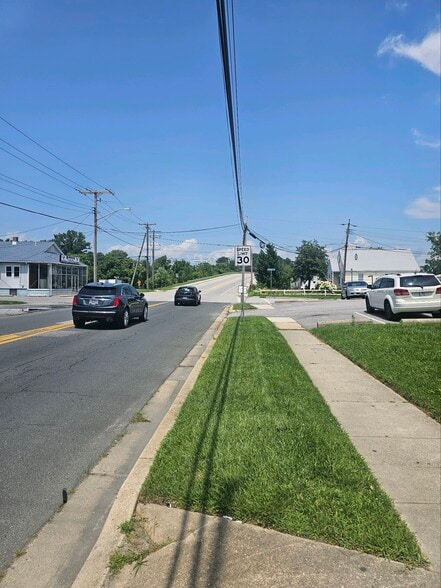 More Photos Of 8609 Old Harford Rd, Baltimore Office For Lease