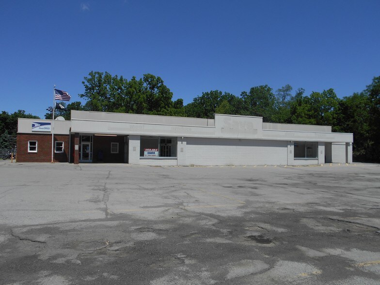 More Photos Of 7275-7289 W Main St, Lima Storefront For Lease