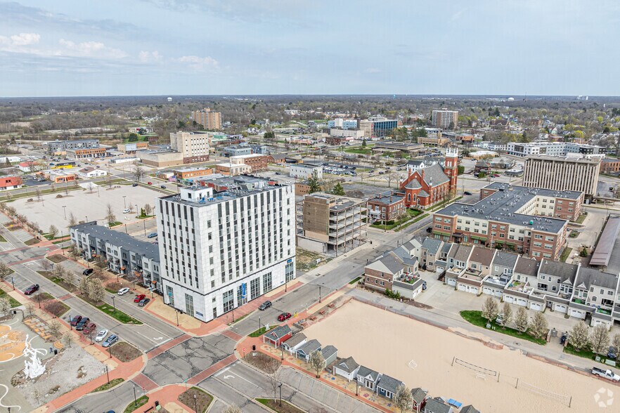 More Photos Of 285 Western Ave, Muskegon Apartments For Lease