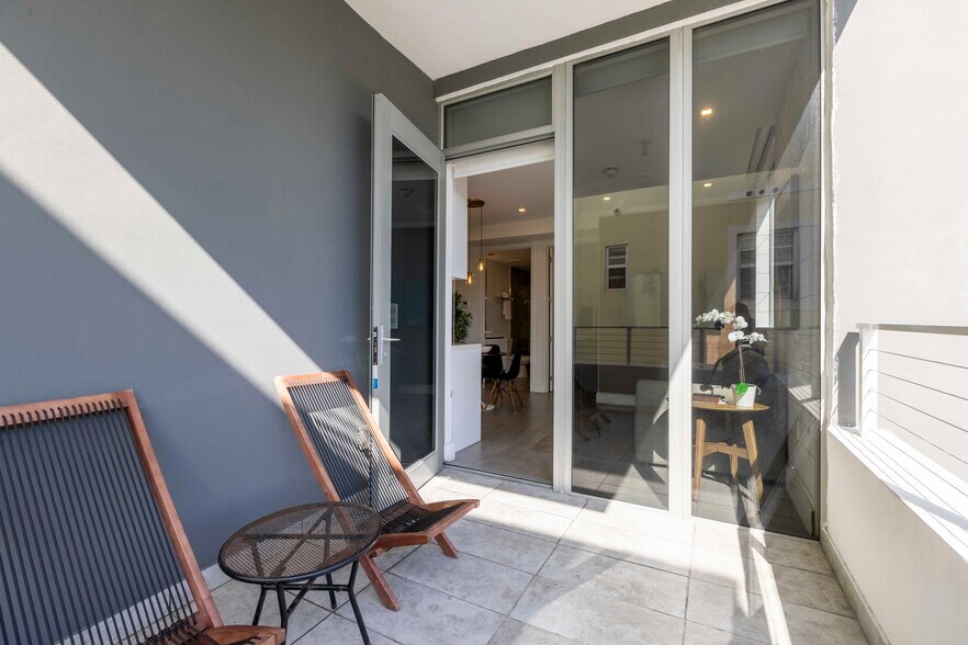 More Photos Of 538 Meridian Ave, Miami Beach Hospitality For Sale