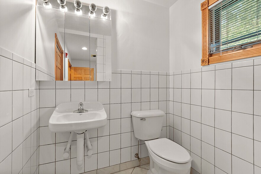 More Photos Of 12508 S Harlem Ave, Palos Heights Medical For Sale