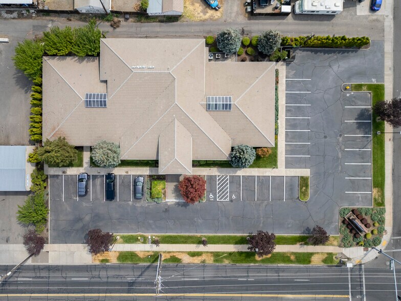 More Photos Of 911 S Washington St, Kennewick Medical For Lease