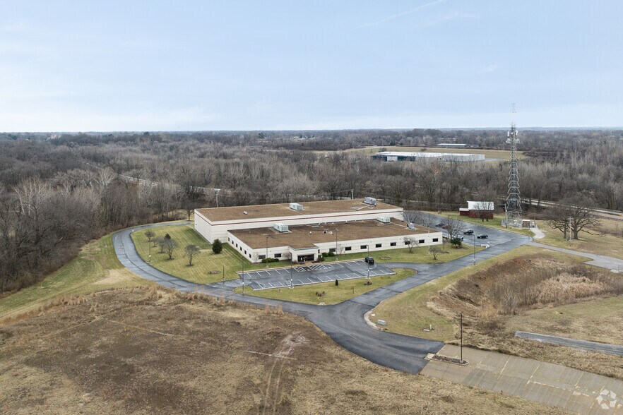 More Photos Of 9401 IL Route 15, Belleville Warehouse For Lease