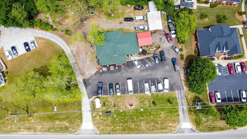 More Photos Of 4550 Lawrenceville Rd, Loganville Freestanding For Sale