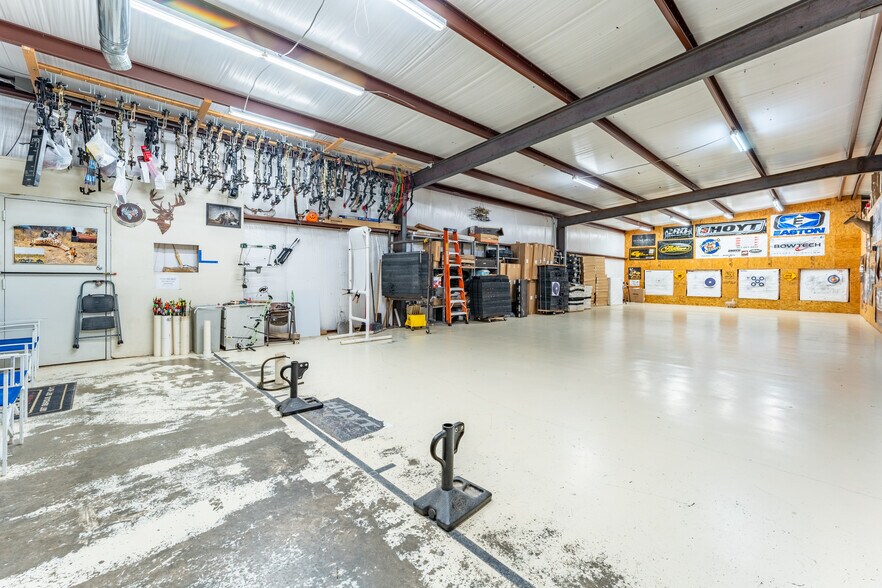 More Photos Of 29993 State Highway 64, Canton Freestanding For Sale