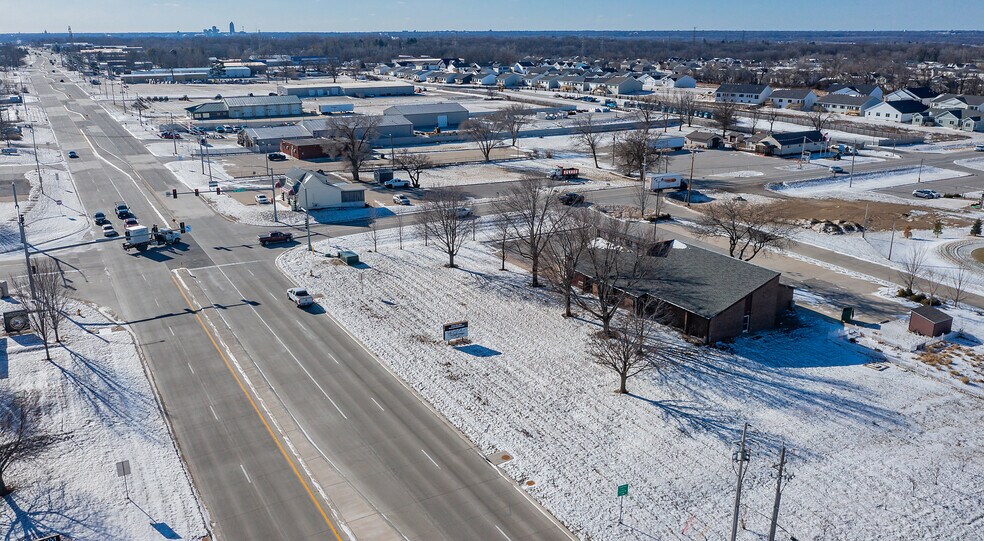 More Photos Of 1380 NE 66th Ave, Des Moines Flex For Sale