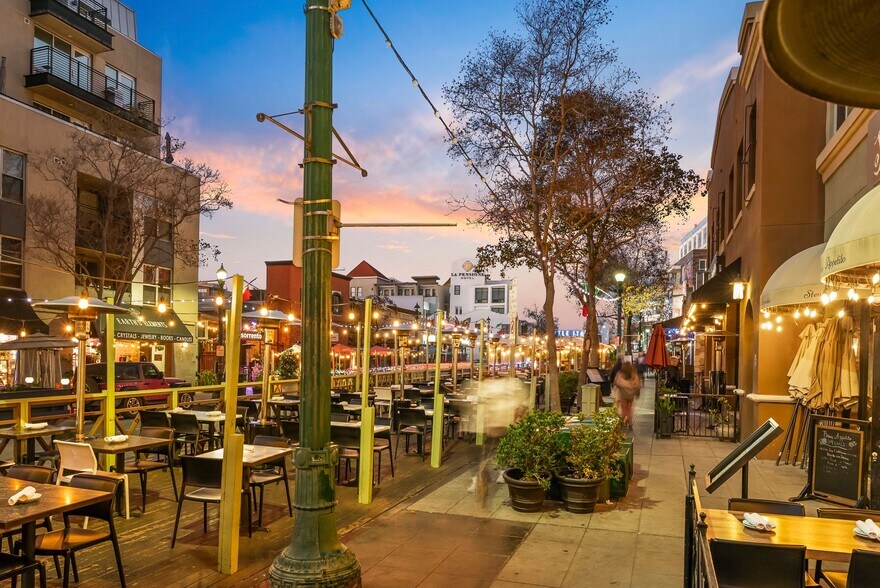 More Photos Of 1537 Union St, San Diego Apartments For Sale