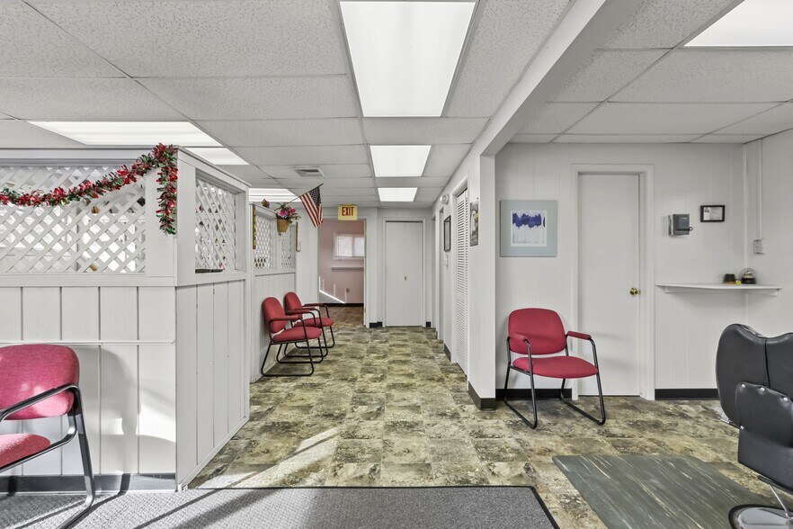 More Photos Of 110 W Main St, Clinton Township Office For Sale