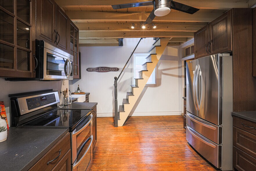 More Photos Of 3234 Main St, Manchester Apartments For Sale
