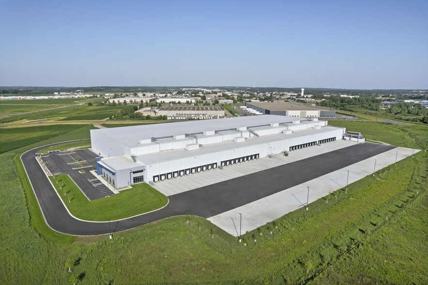 Primary Photo Of 21700 Galway Ln, Lakeville Refrigeration Cold Storage For Lease