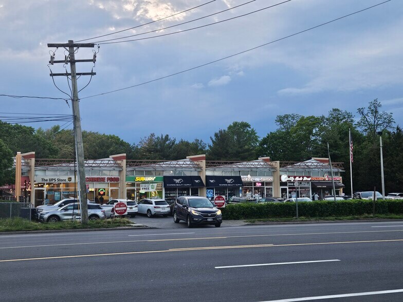 More Photos Of 164 Commack Rd, Commack Medical For Lease