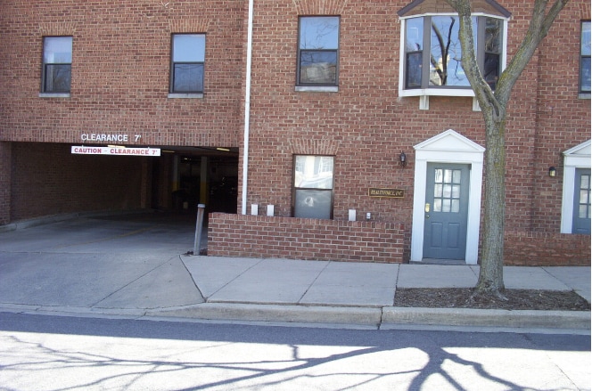 More Photos Of 8311 Wisconsin Ave, Bethesda Medical For Sale