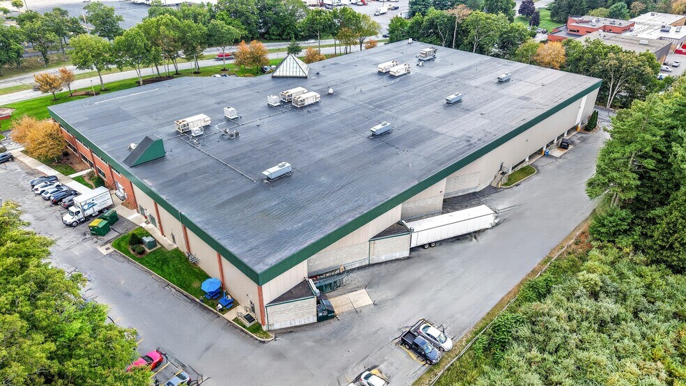 Primary Photo Of 350R Myles Standish Blvd, Taunton Manufacturing For Lease