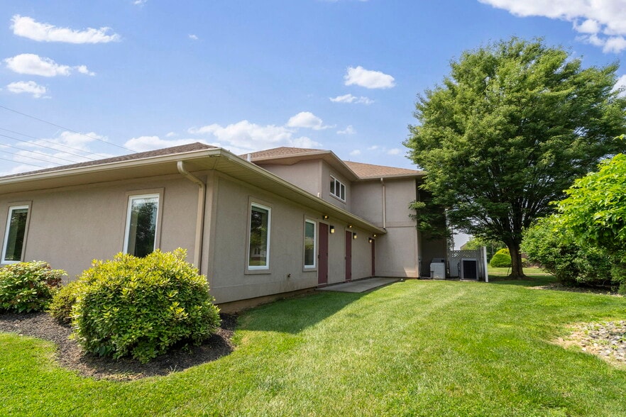 More Photos Of 1000 Coventry Dr, Phillipsburg Medical For Sale