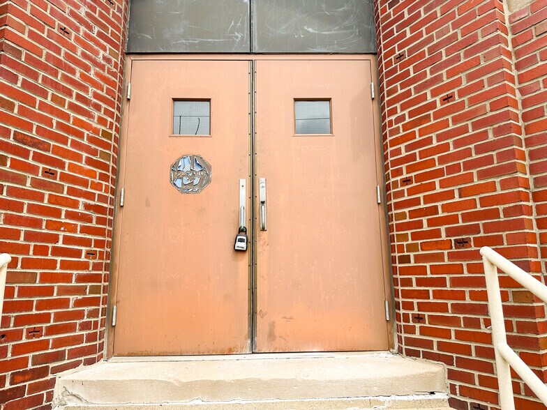 More Photos Of 215 Lelia St, Pittsburgh Multifamily For Sale
