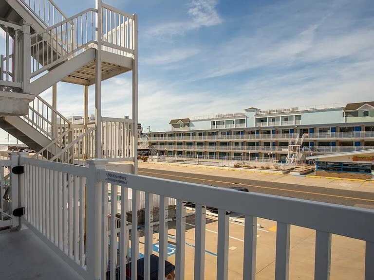 More Photos Of 6109 Atlantic Ave, Wildwood Crest Specialty For Sale