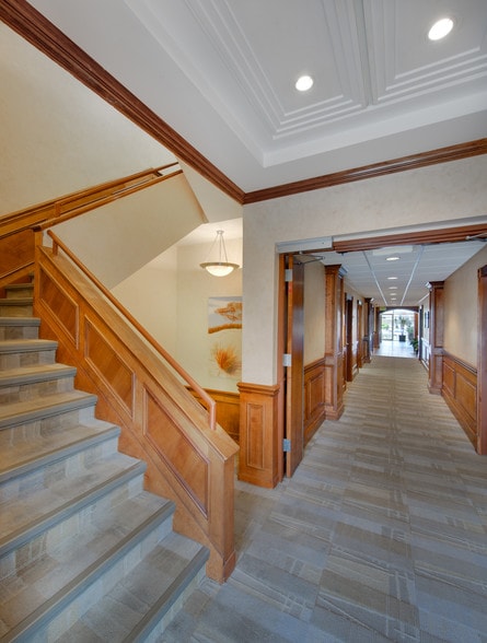 More Photos Of 200 E Joppa Rd, Towson Office For Lease