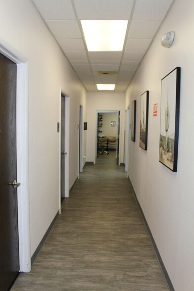 More Photos Of 13949 W Meeker Blvd, Sun City Medical For Lease