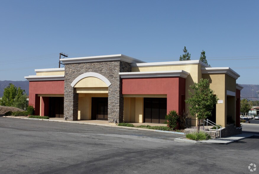 More Photos Of 31904-31952 Mission Trail Ave, Lake Elsinore Unknown For Lease