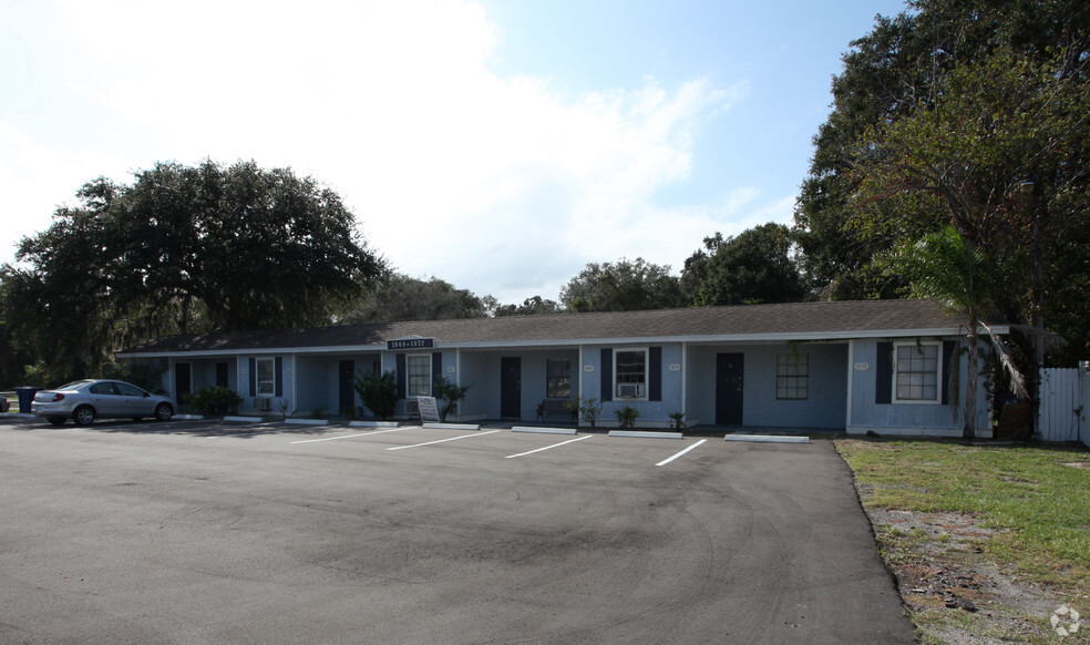 Primary Photo Of 1937-1949 S 8th St, Fernandina Beach Office For Sale