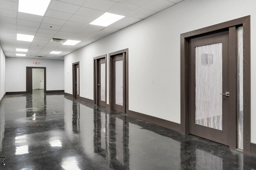 More Photos Of 1900 Buford Hwy, Duluth Warehouse For Lease