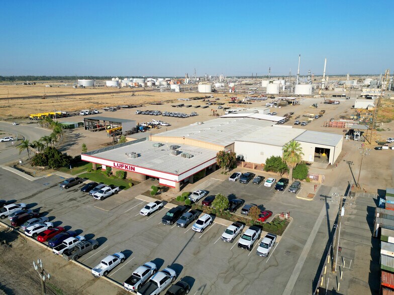 More Photos Of 2157 Mohawk St, Bakersfield Warehouse For Lease