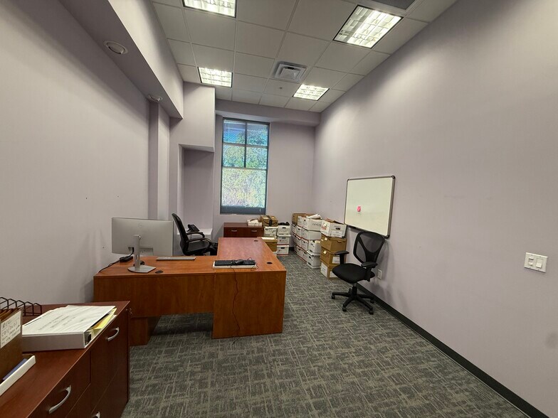 More Photos Of 961687 Gateway Blvd, Fernandina Beach Medical For Lease