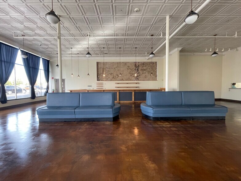 More Photos Of 2636 E 11th St, Tulsa Hotel For Lease