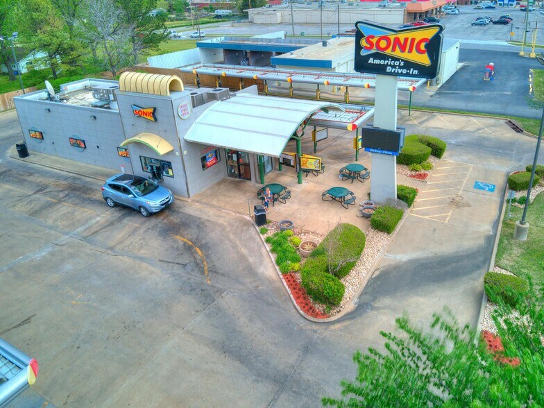 More Photos Of 4763 S Union Ave, Tulsa Fast Food For Sale