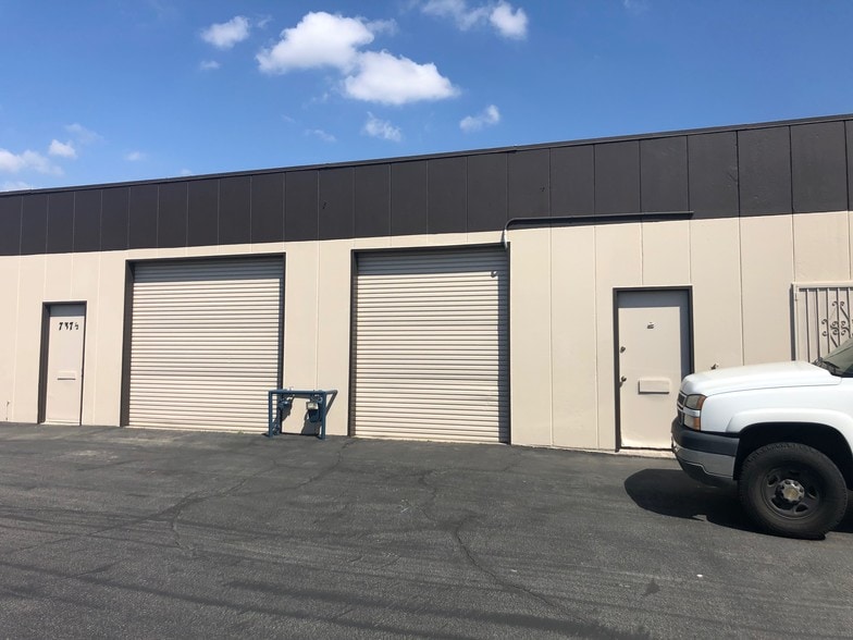 More Photos Of 727-751 N Grandview, Covina Warehouse For Lease