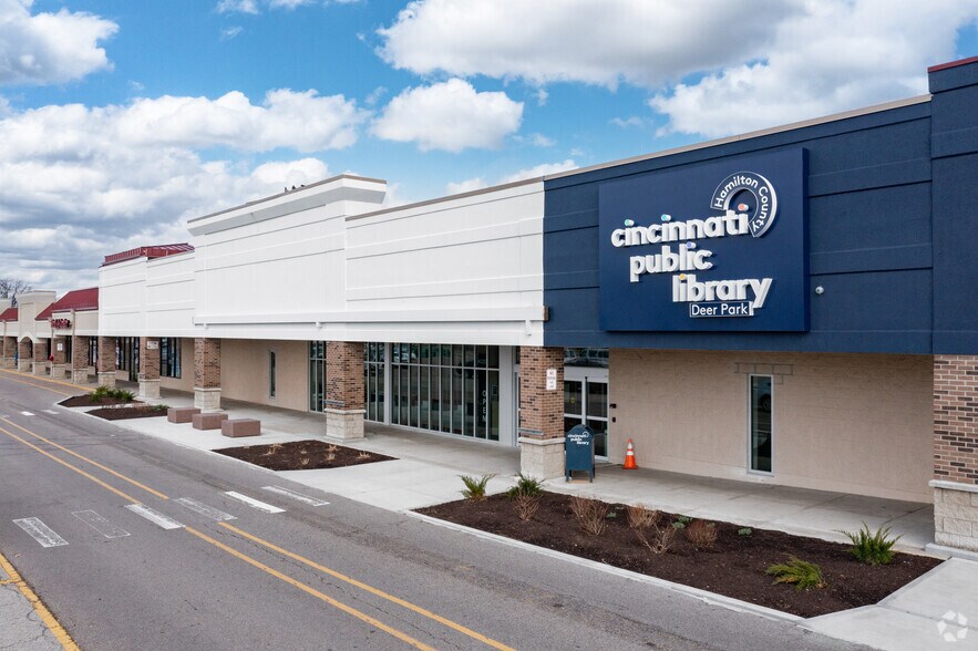 More Photos Of 3912-4090 E Galbraith Rd, Cincinnati Unknown For Lease