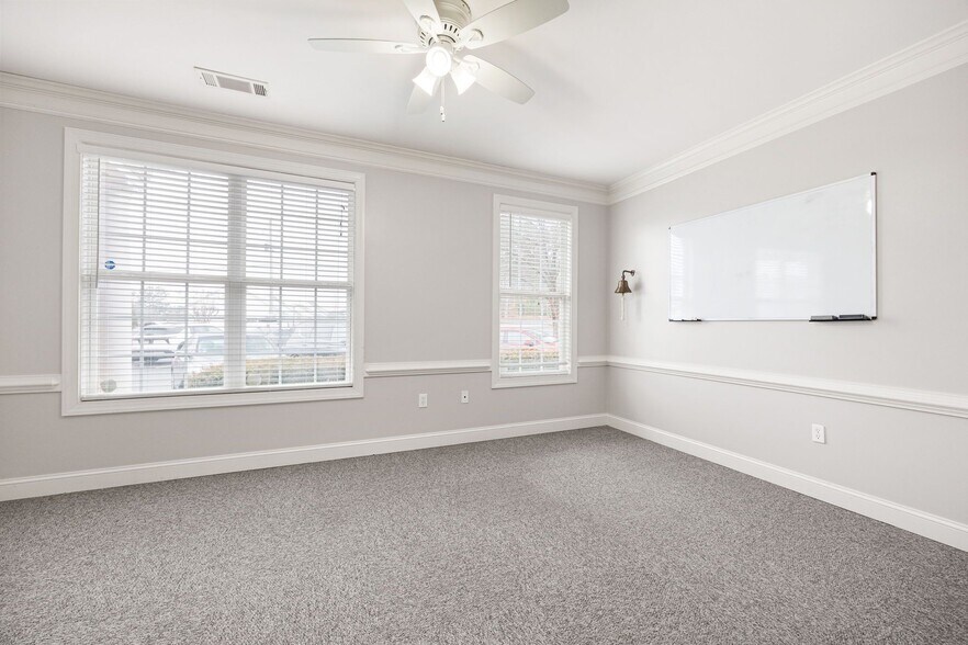 More Photos Of 1350 Wooten Lake Rd, Kennesaw Office For Lease