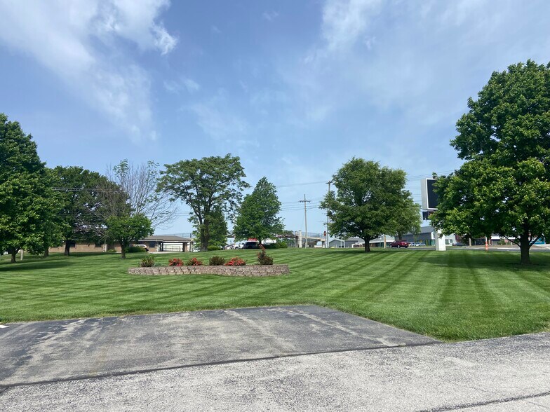 More Photos Of 2120 W Kearney St, Springfield Medical For Sale