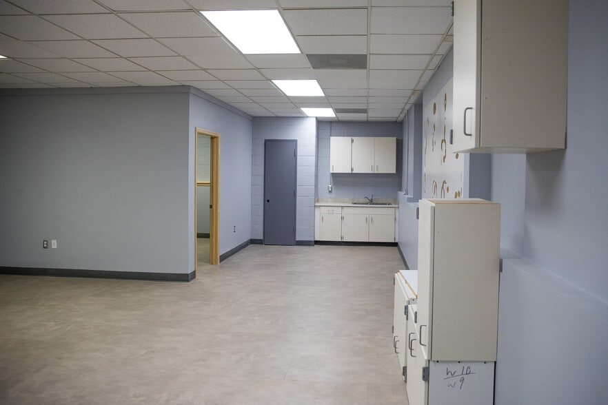 More Photos Of 12947 Highway Z, Warsaw Schools For Sale