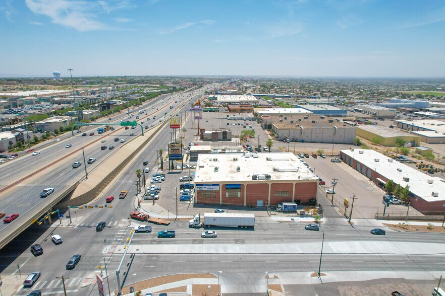More Photos Of 7100 E Gateway Blvd, El Paso General Retail For Lease