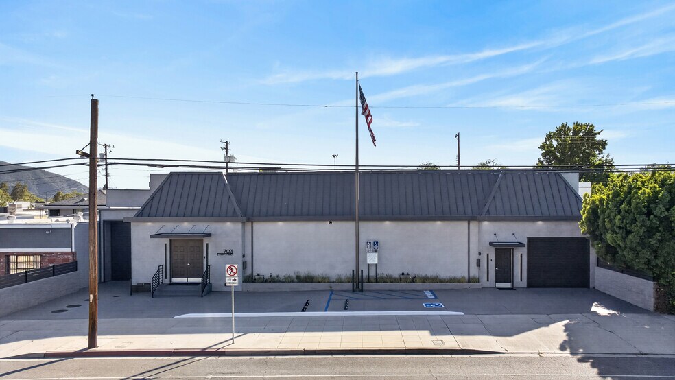 More Photos Of 703 S Main St, Burbank Food Processing For Sale