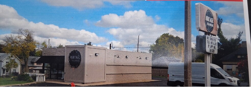 Primary Photo Of 1623 S Washington Ave, Lansing Office For Sale