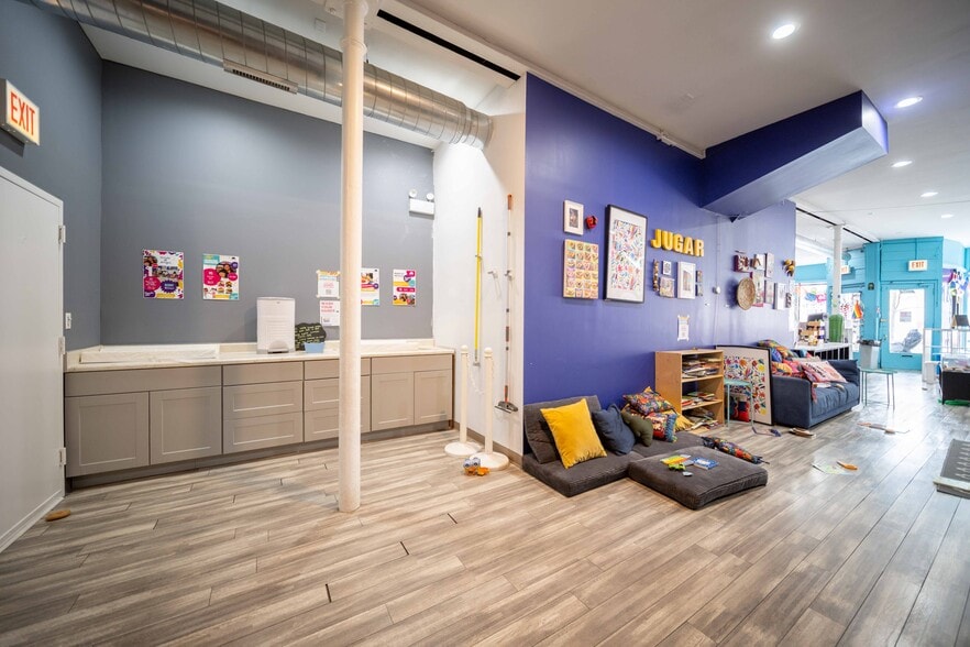 More Photos Of 3530 W Armitage Ave, Chicago Storefront Retail Residential For Lease