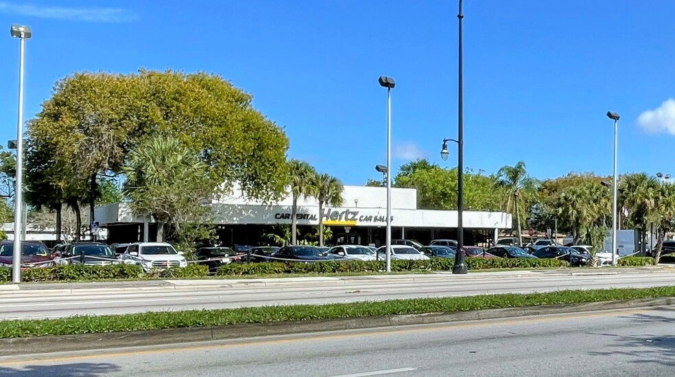 Primary Photo Of 600 N State Road 7, Plantation Auto Dealership For Lease