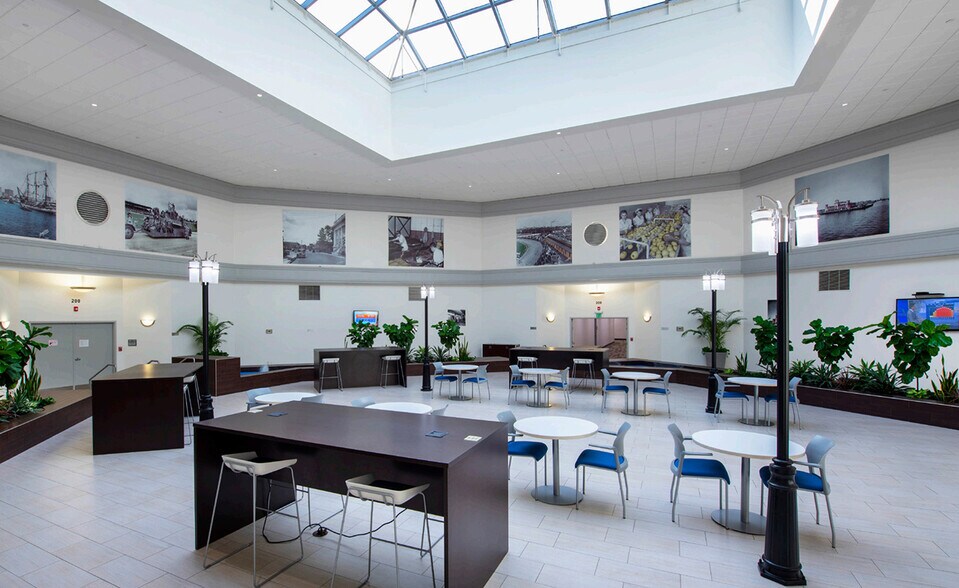 More Photos Of 6302 E Dr Martin Luther King Jr Blvd, Tampa Office For Lease