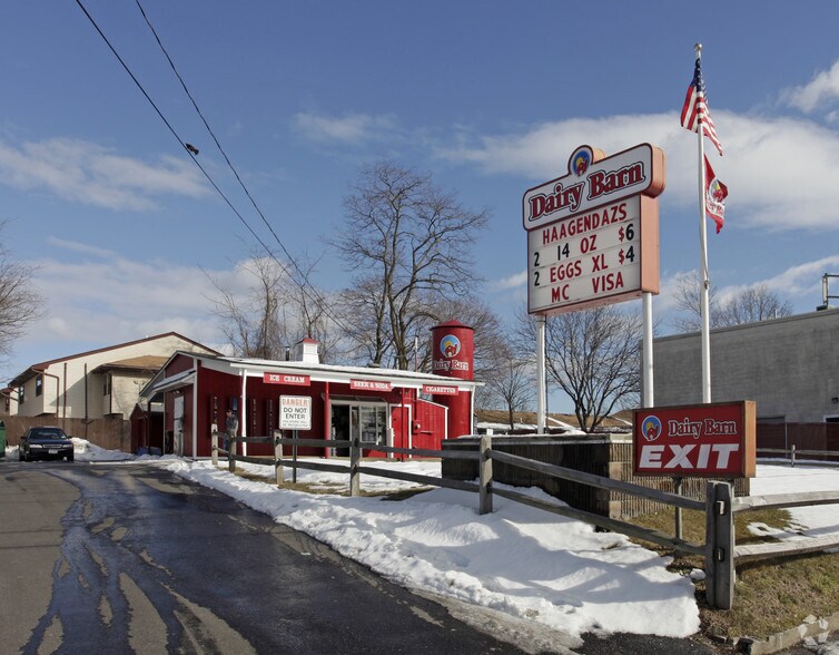 Primary Photo Of 1287 A Deer Park Ave, North Babylon Fast Food For Sale